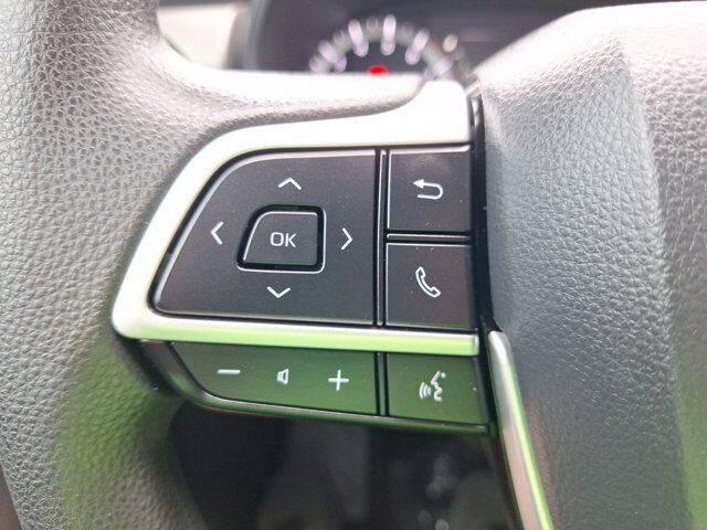 2023 Toyota Highlander L Hurst TX