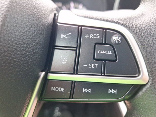 2023 Toyota Highlander L Hurst TX