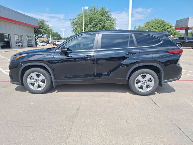 2023 Toyota Highlander L Hurst TX