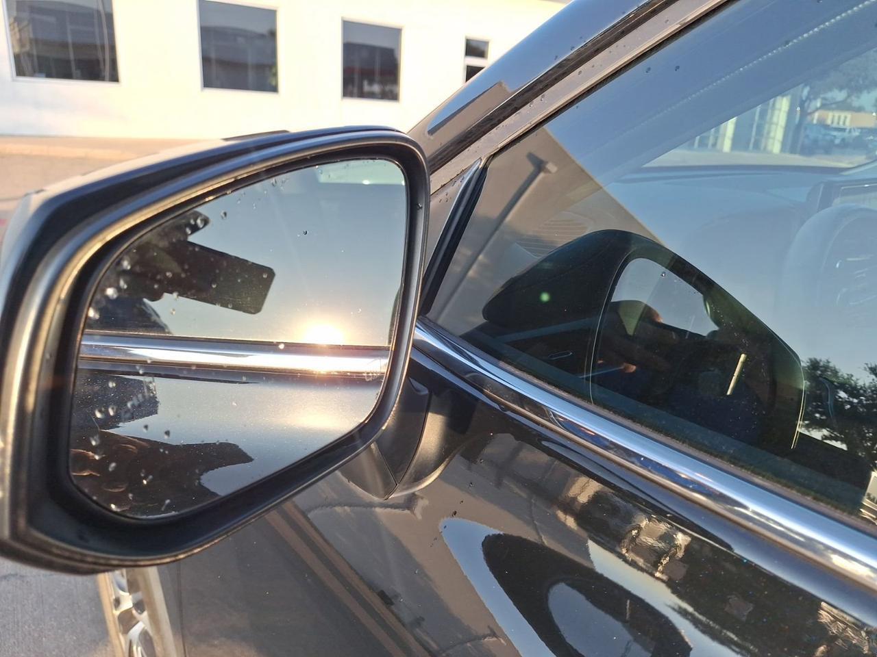 2023 Toyota Highlander L Hurst TX