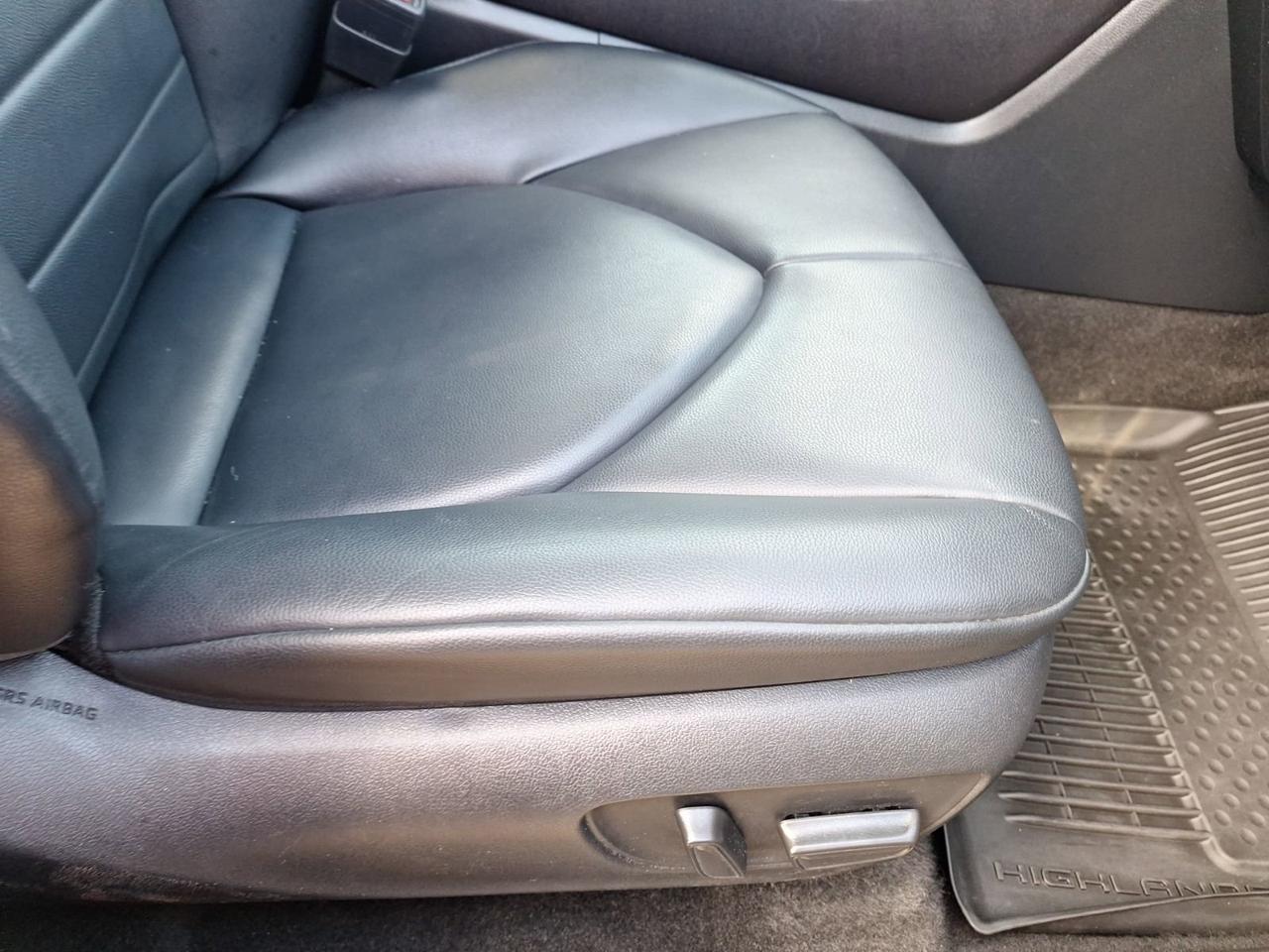 2023 Toyota Highlander L Hurst TX