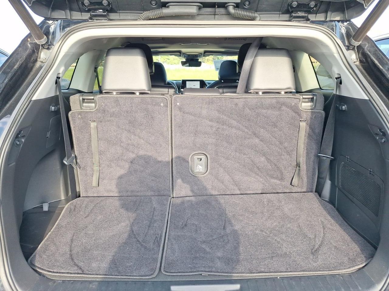 2023 Toyota Highlander L Hurst TX