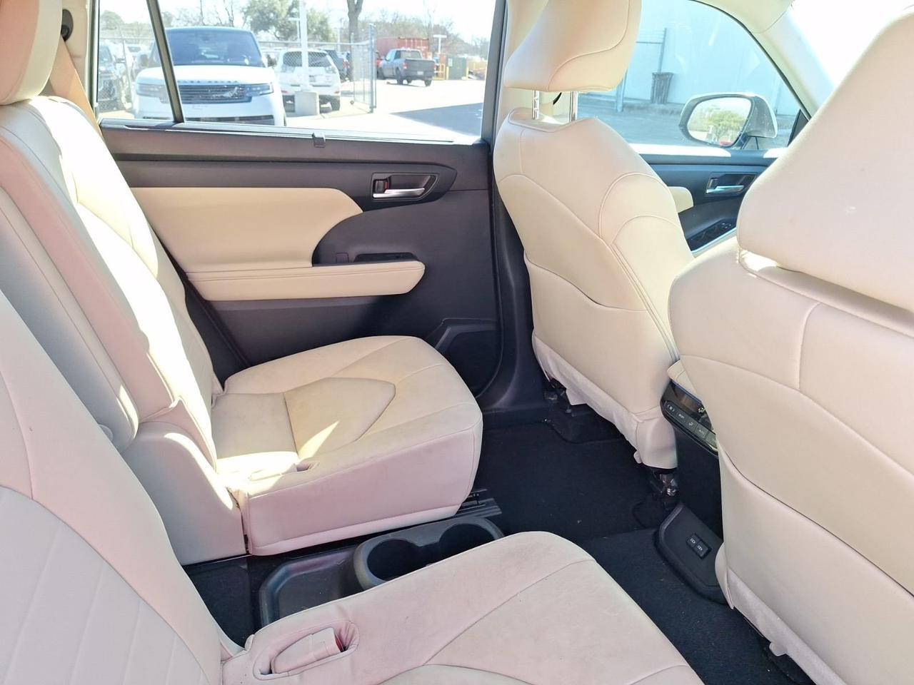 2023 Toyota Highlander L Hurst TX