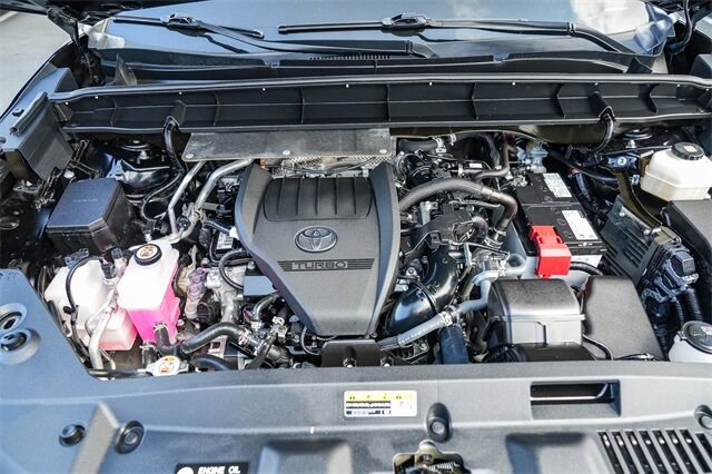 2023 Toyota Highlander L Huntington Beach CA