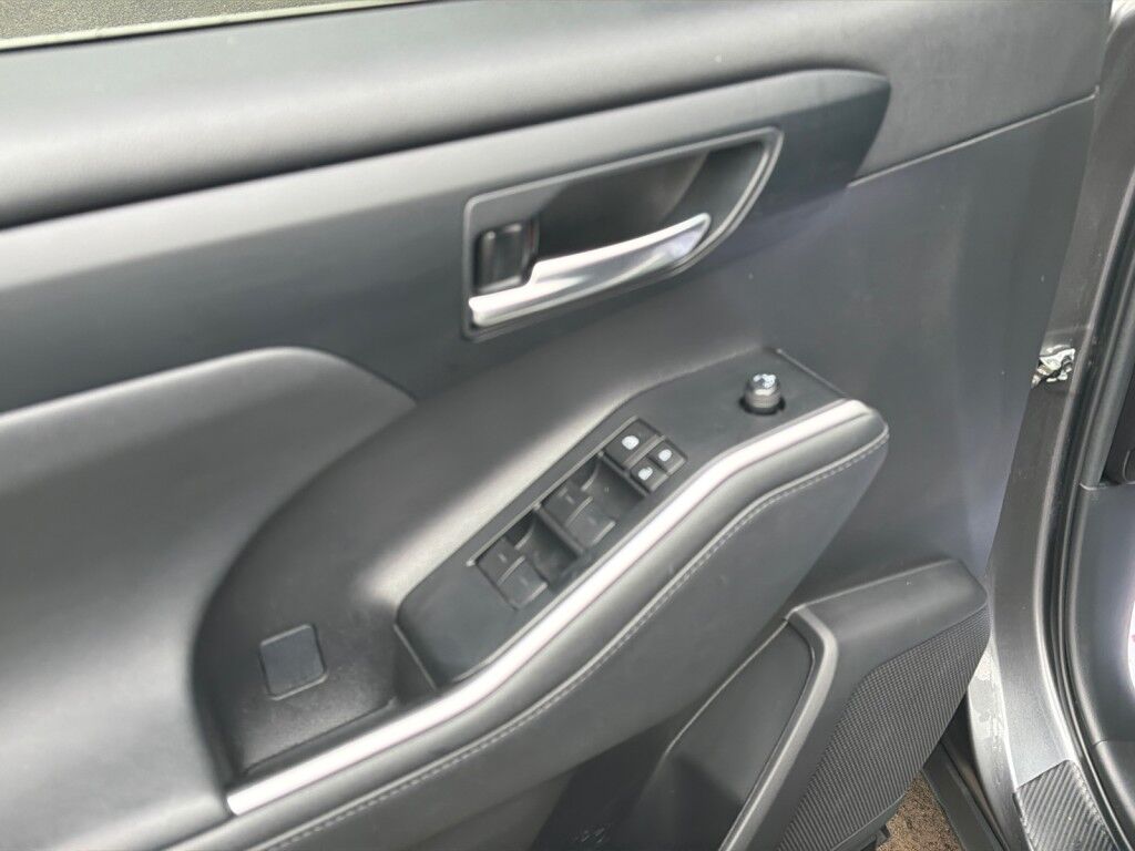 2023 Toyota Highlander L Cooperstown NY