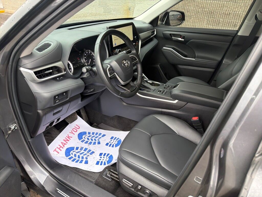 2023 Toyota Highlander L Cooperstown NY