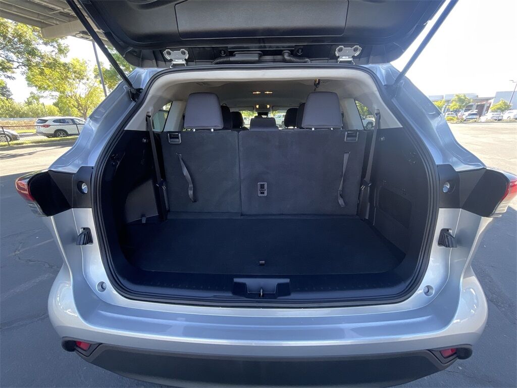 2023 Toyota Highlander L Petaluma CA