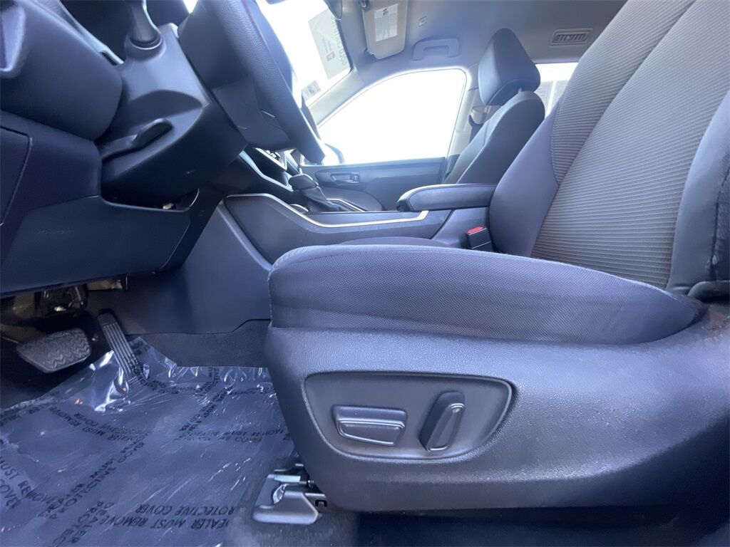 2023 Toyota Highlander L Petaluma CA