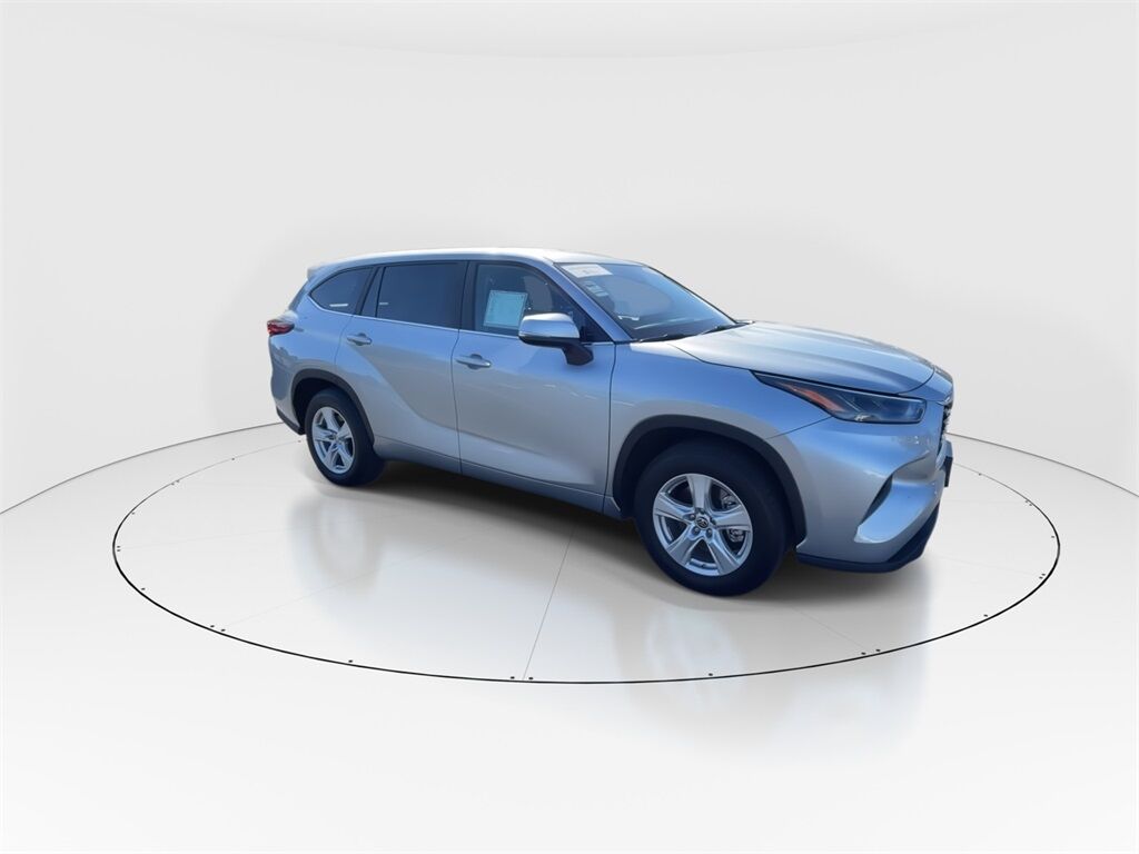2023 Toyota Highlander L Petaluma CA