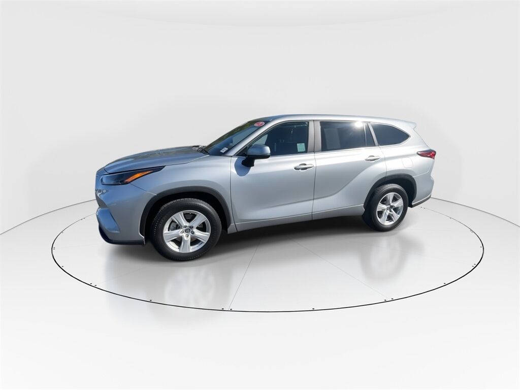 2023 Toyota Highlander L Petaluma CA