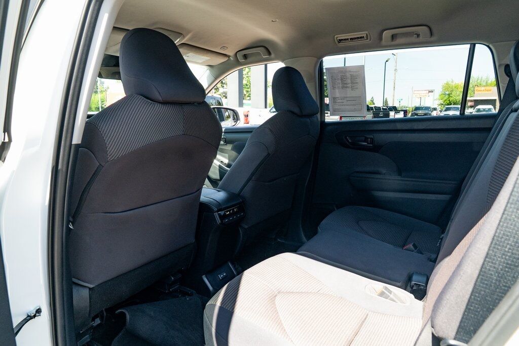 2023 Toyota Highlander L Milwaukie OR