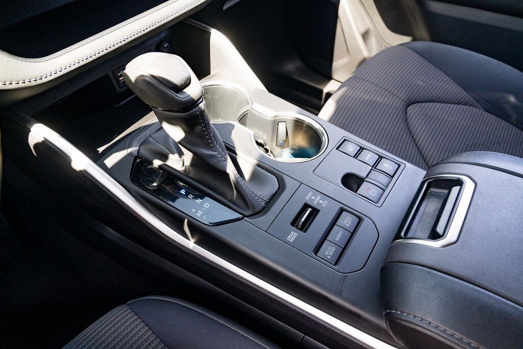 2023 Toyota Highlander L Milwaukie OR