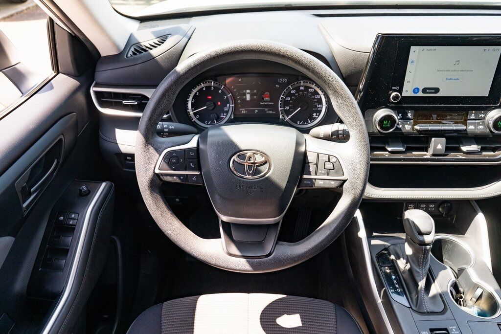 2023 Toyota Highlander L Milwaukie OR