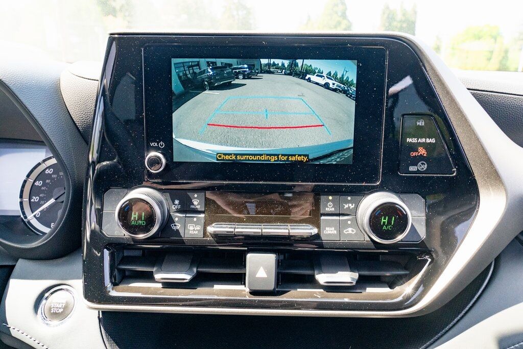 2023 Toyota Highlander L Milwaukie OR