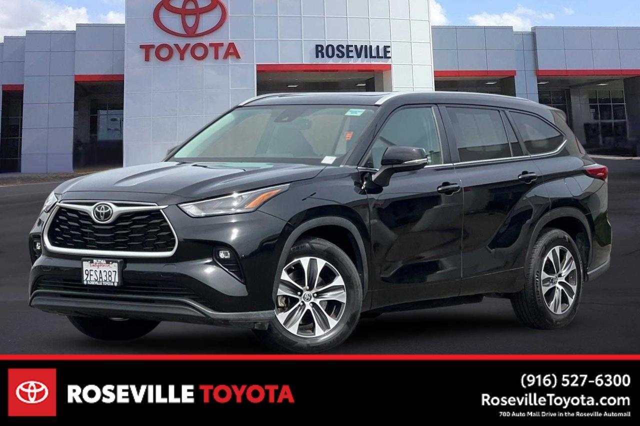 2023 Toyota Highlander L