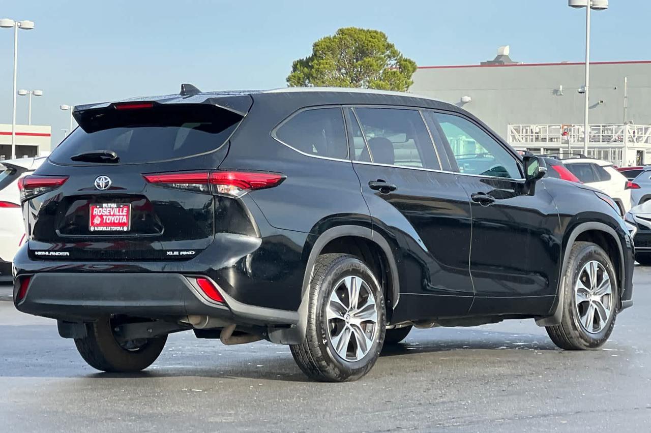 2023 Toyota Highlander L