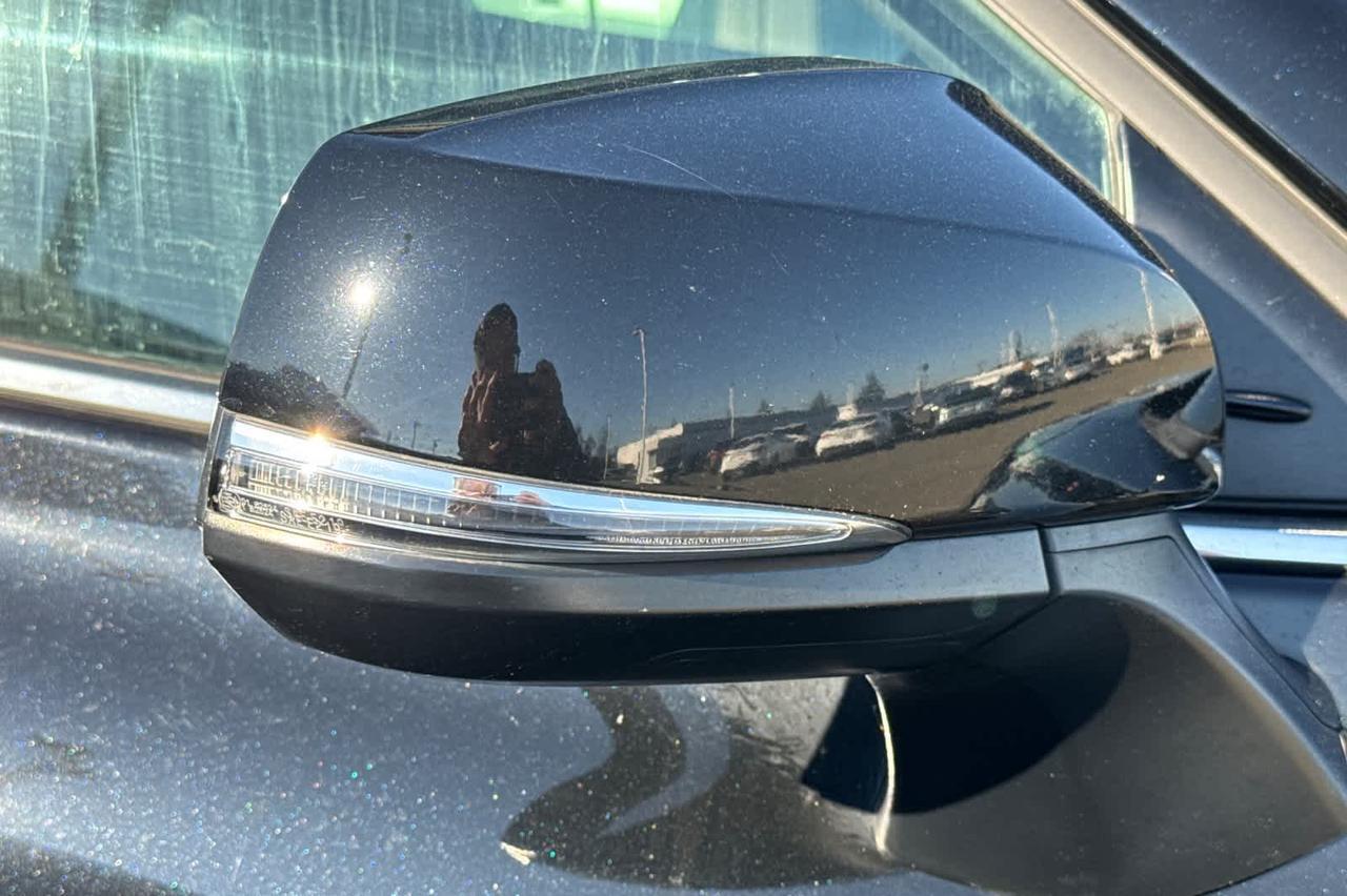 2023 Toyota Highlander L Roseville CA