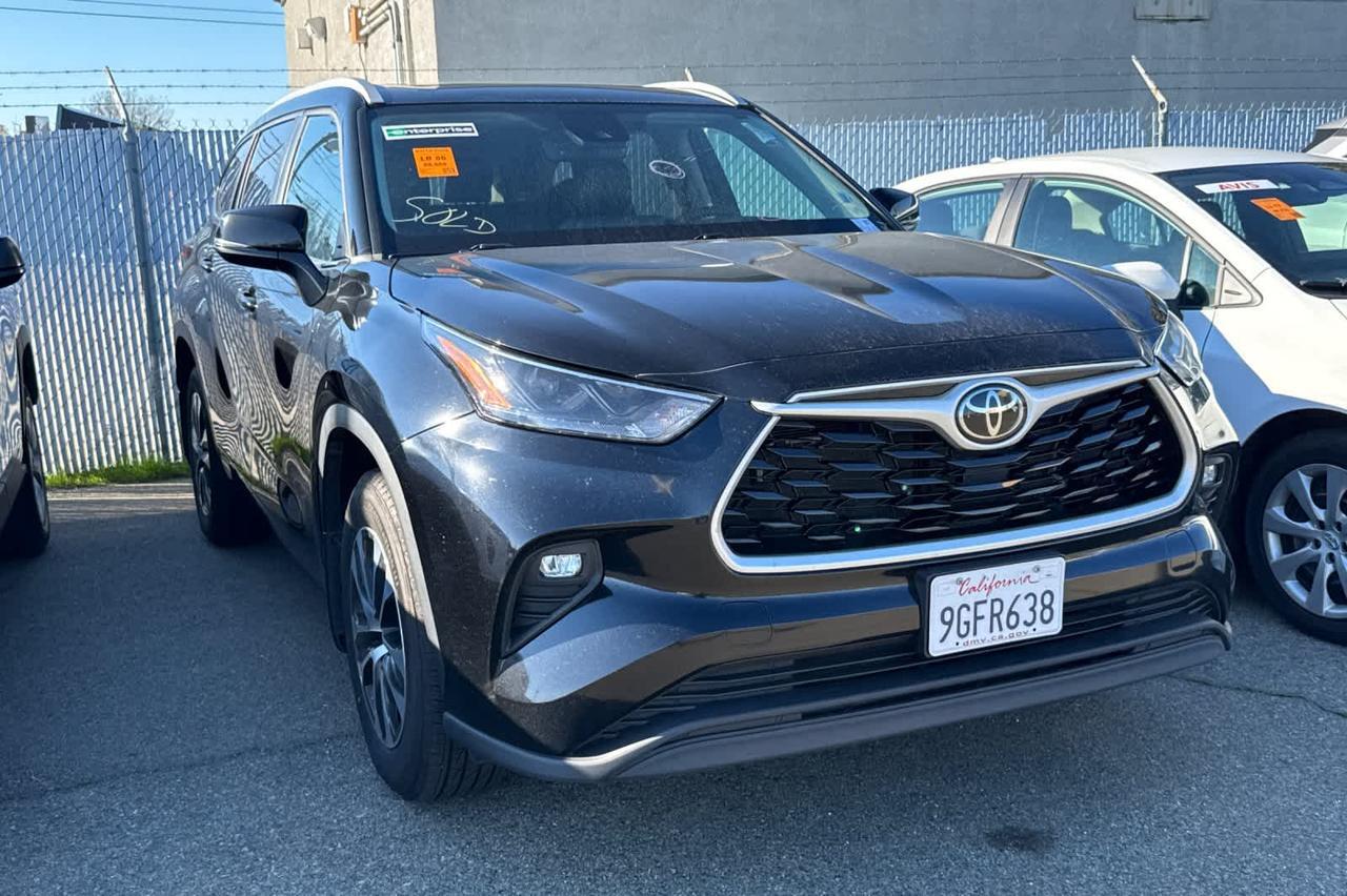 2023 Toyota Highlander L