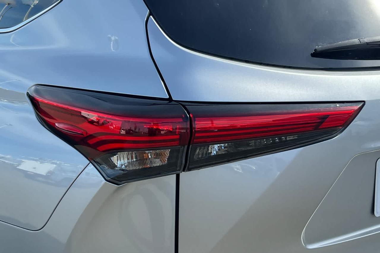 2023 Toyota Highlander L Roseville CA