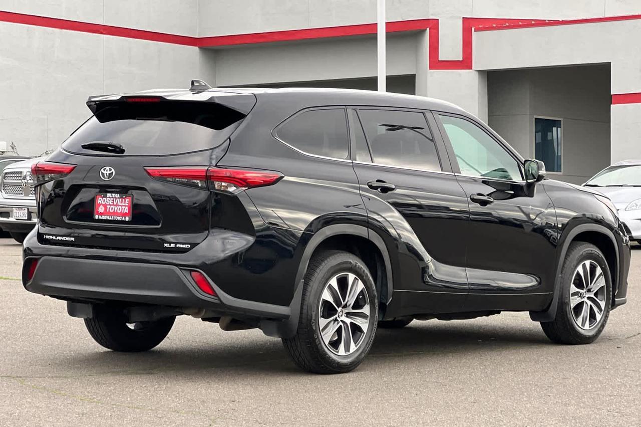 2023 Toyota Highlander L