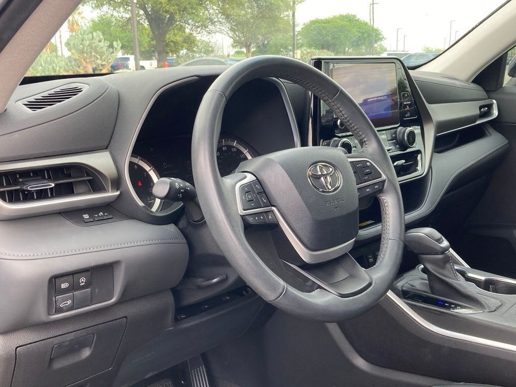 2023 Toyota Highlander L San Antonio TX