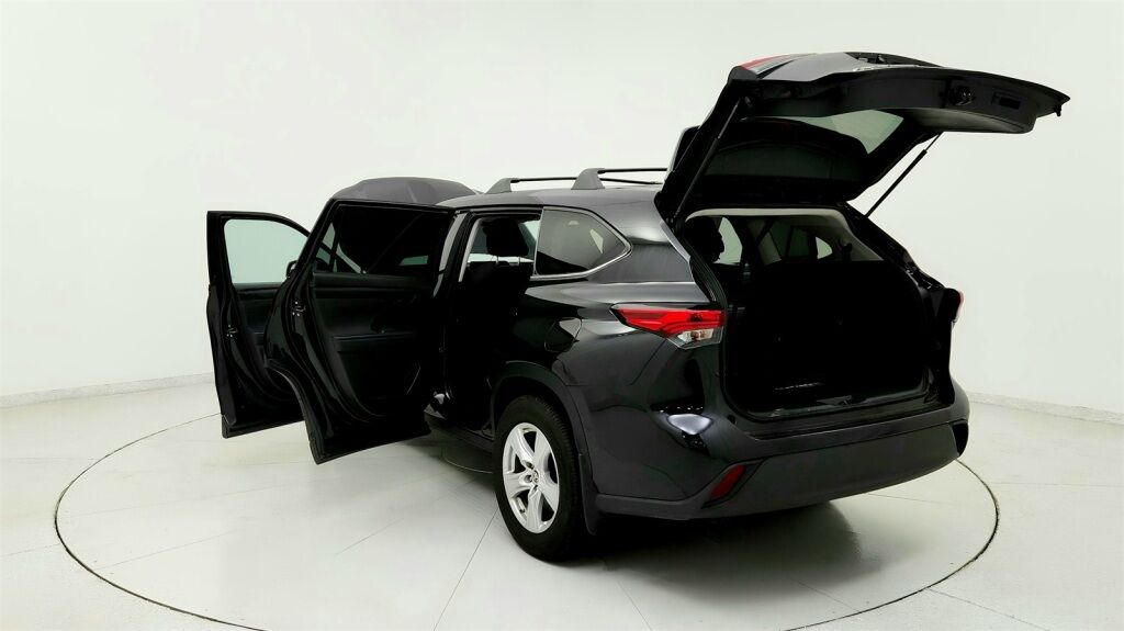 2023 Toyota Highlander L Laurel MD