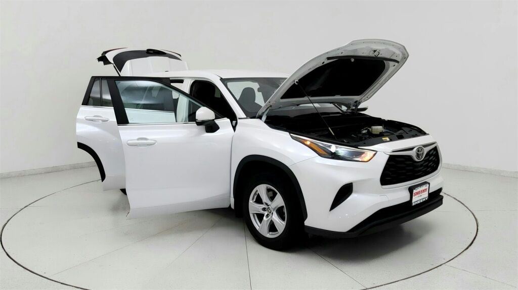 2023 Toyota Highlander L Laurel MD