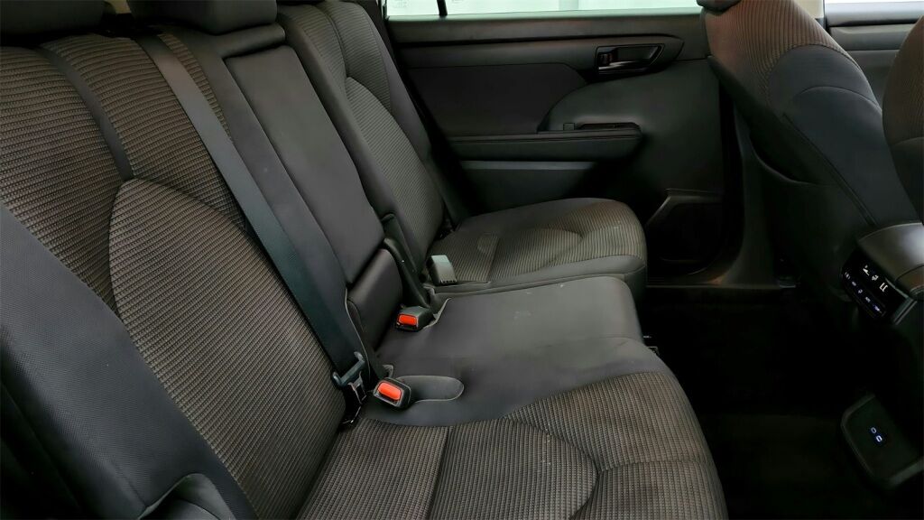 2023 Toyota Highlander L Laurel MD