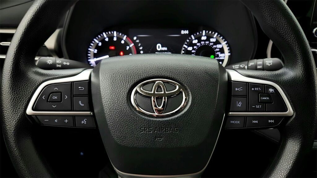 2023 Toyota Highlander L Laurel MD