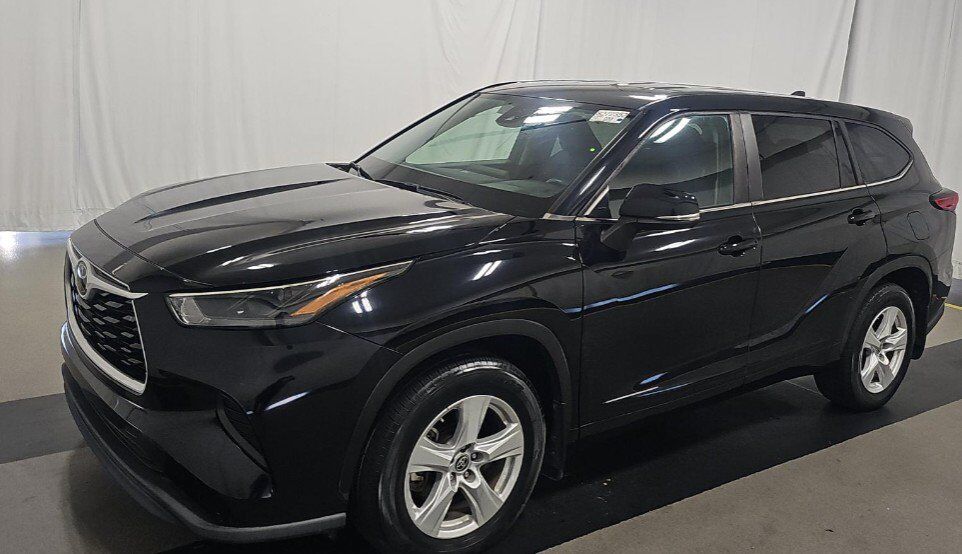 2023 Toyota Highlander L Stafford VA