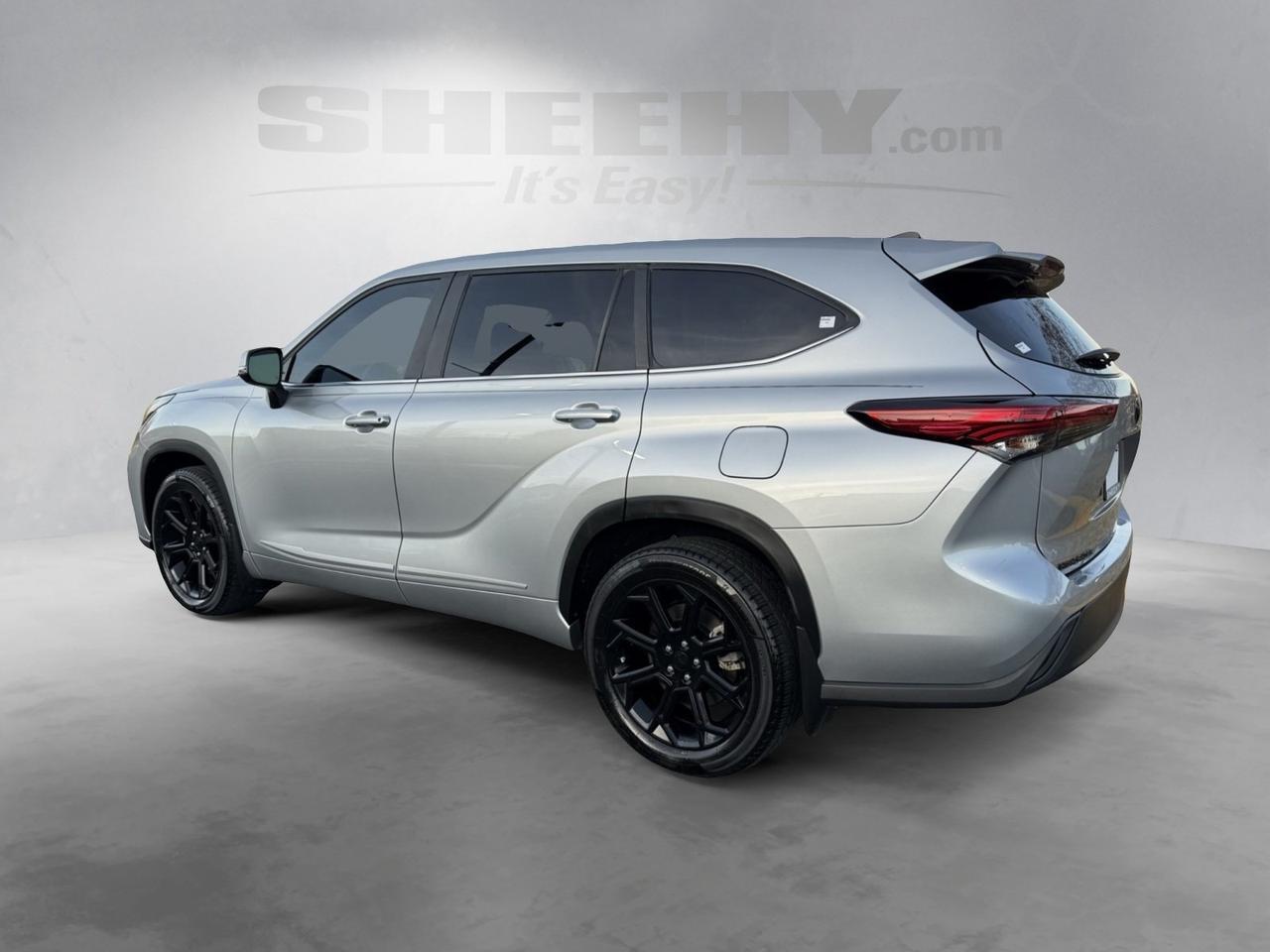 2023 Toyota Highlander L Stafford VA