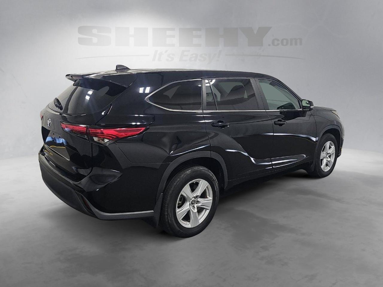 2023 Toyota Highlander L Stafford VA