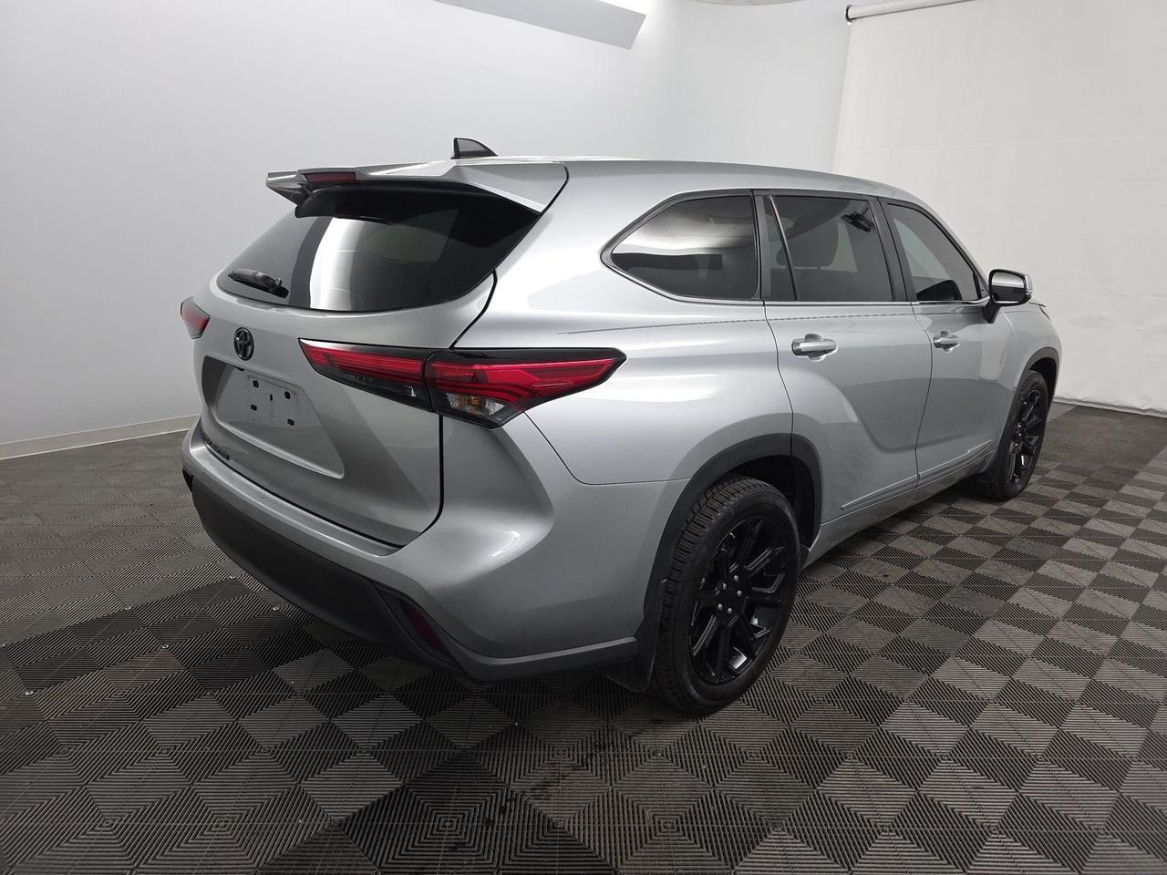 2023 Toyota Highlander L Stafford VA