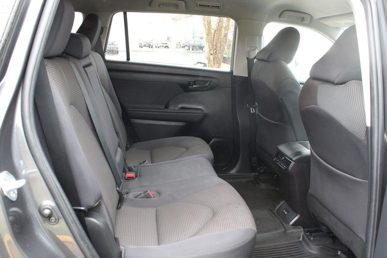2023 Toyota Highlander L Stafford VA
