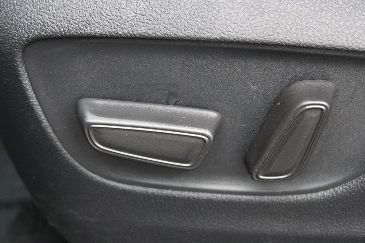 2023 Toyota Highlander L Stafford VA