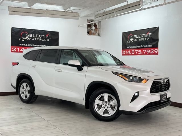 2023 Toyota Highlander LE Carrollton TX