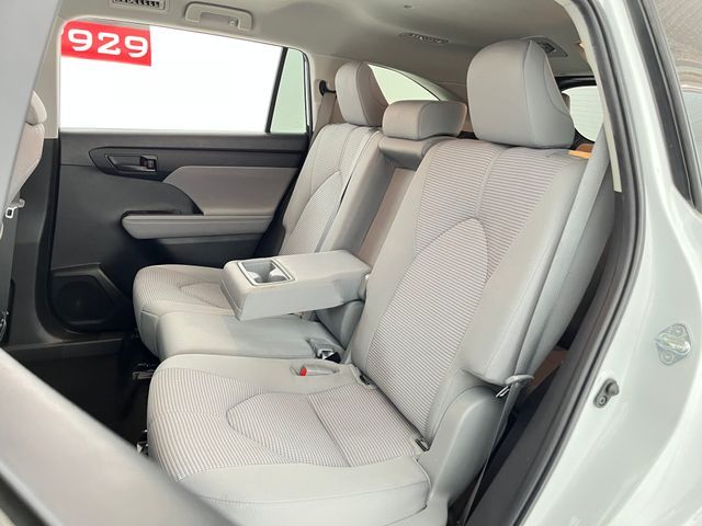 2023 Toyota Highlander LE Carrollton TX