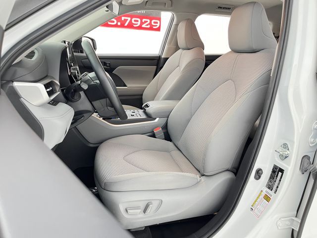 2023 Toyota Highlander LE Carrollton TX
