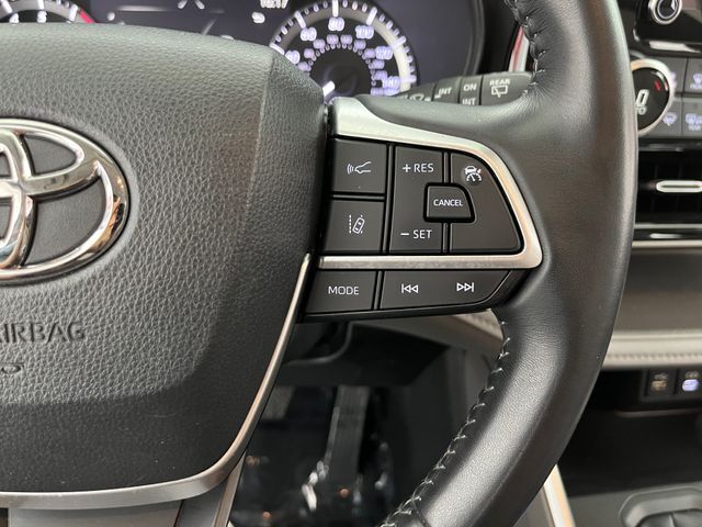 2023 Toyota Highlander LE Carrollton TX