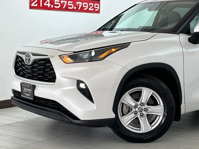 2023 Toyota Highlander LE Carrollton TX