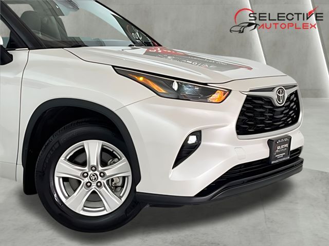 2023 Toyota Highlander LE Carrollton TX
