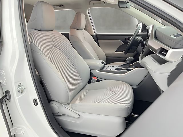 2023 Toyota Highlander LE Carrollton TX