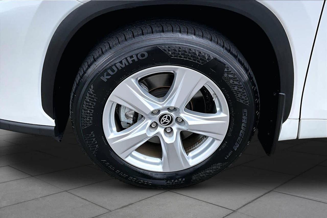 2023 Toyota Highlander LE Folsom CA