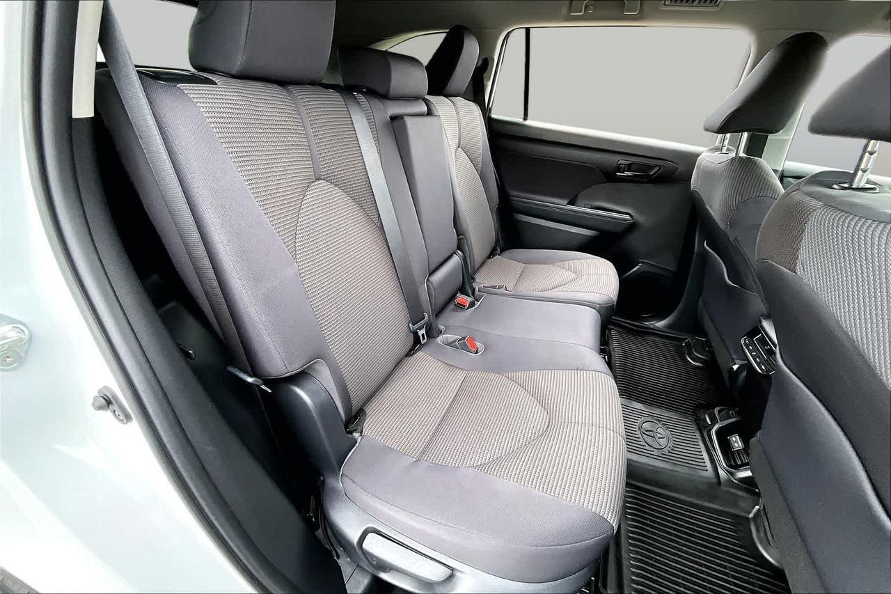 2023 Toyota Highlander LE Folsom CA