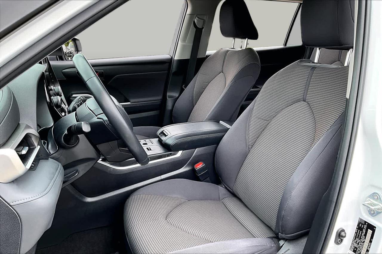 2023 Toyota Highlander LE Folsom CA