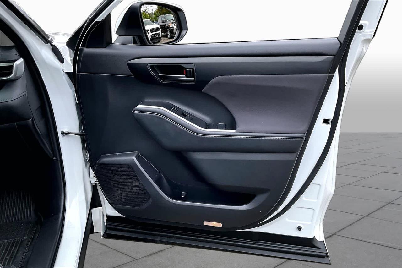 2023 Toyota Highlander LE Folsom CA