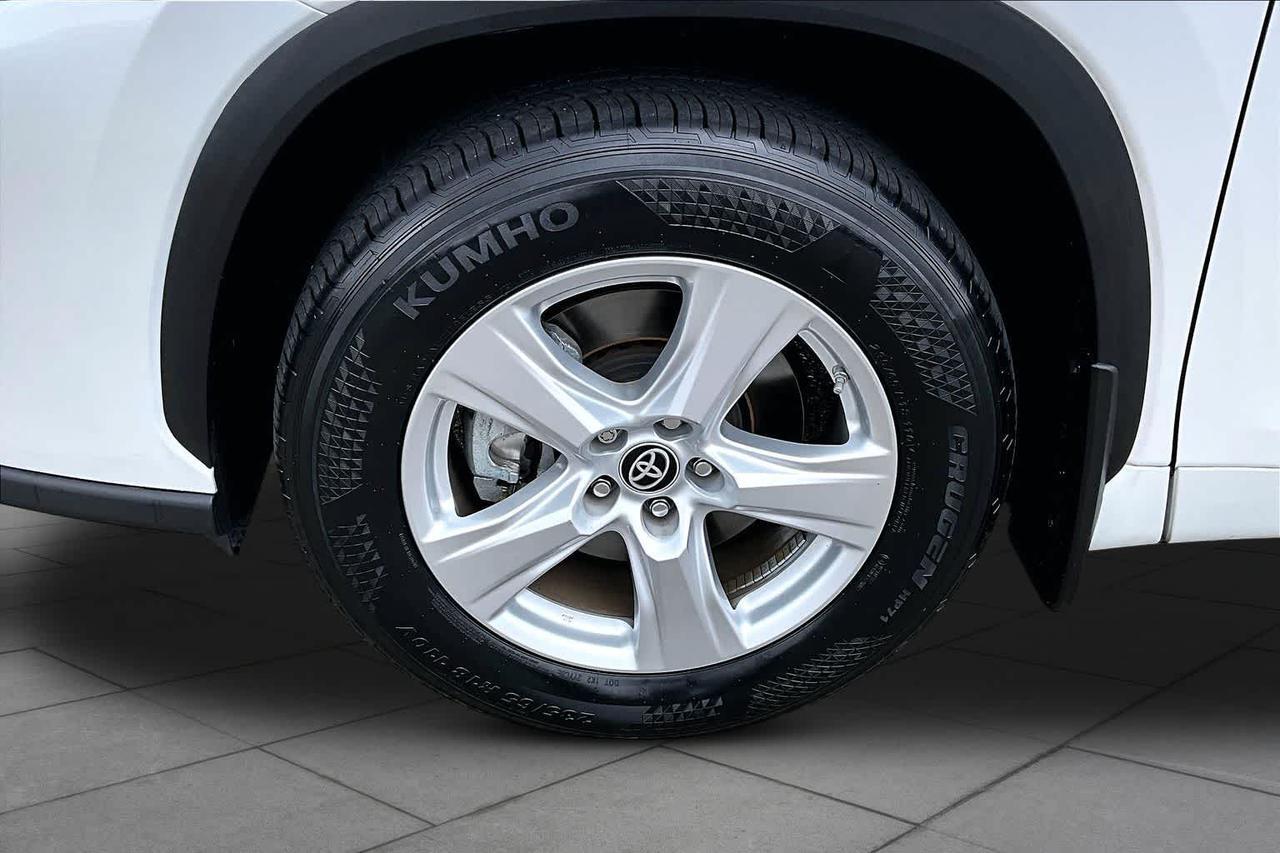 2023 Toyota Highlander LE Folsom CA