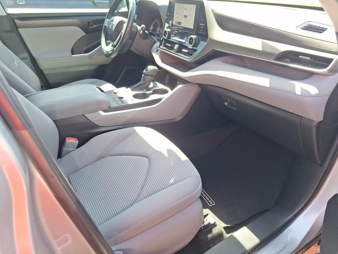2023 Toyota Highlander LE Hurst TX