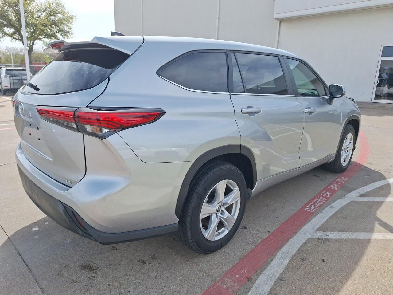 2023 Toyota Highlander LE Hurst TX