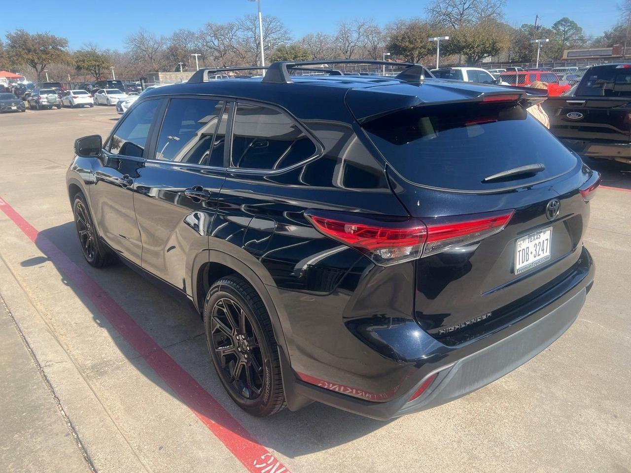 2023 Toyota Highlander LE Hurst TX